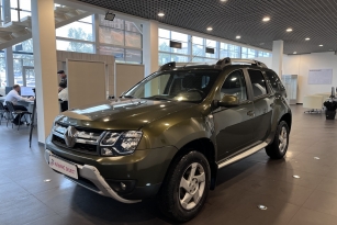 RENAULT DUSTER