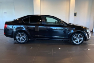 SKODA OKTAVIA