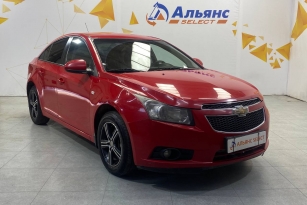 CHEVROLET CRUZE