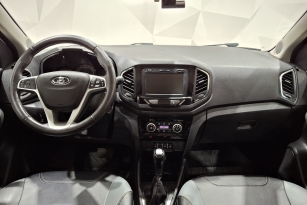 LADA XRAY