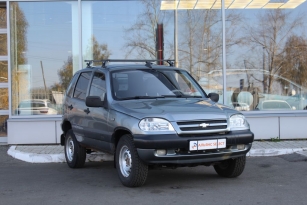 CHEVROLET NIVA