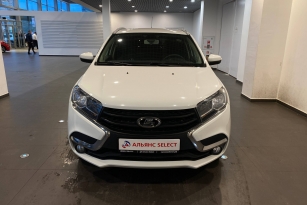LADA XRAY