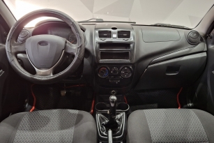 LADA KALINA