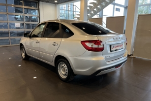 LADA GRANTA