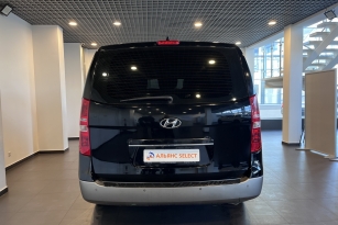 HYUNDAI H1
