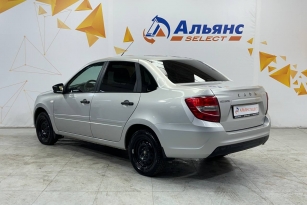 LADA GRANTA
