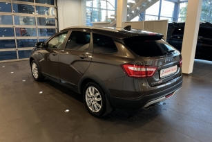 LADA VESTA