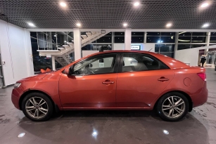 KIA CERATO