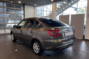 LADA GRANTA