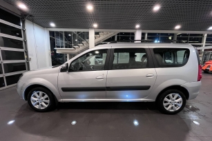 LADA LARGUS