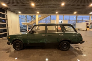 LADA 2104