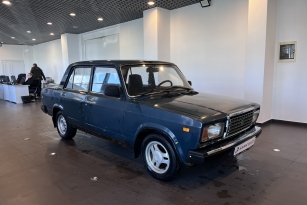 LADA 2107