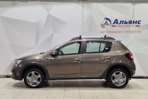 RENAULT SANDERO