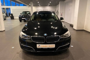 BMW 320I