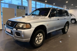 MITSUBISHI PAJERO SPORT