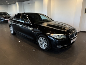 BMW 528I