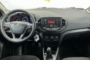 LADA XRAY