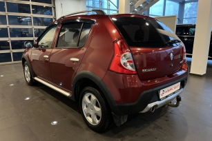 RENAULT SANDERO