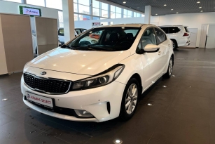 KIA CERATO