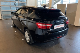 LADA VESTA