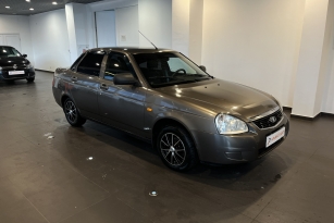LADA PRIORA