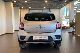 RENAULT SANDERO STEPWAY