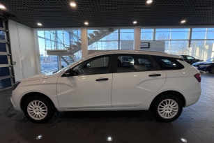 LADA VESTA