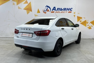 LADA VESTA
