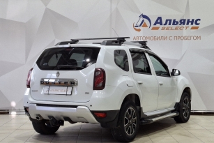 RENAULT DUSTER