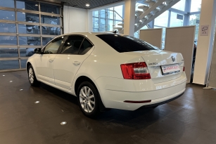 SKODA OKTAVIA