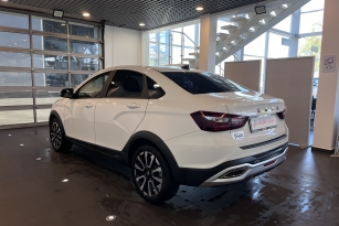 LADA VESTA