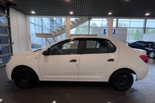 RENAULT LOGAN