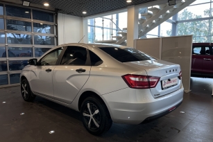 LADA VESTA