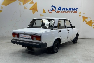 LADA 2105