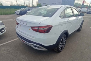 LADA VESTA