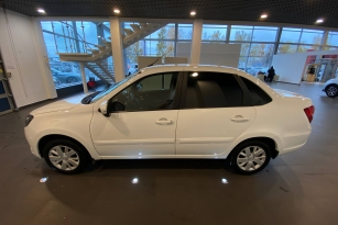 LADA GRANTA