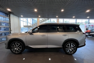 GAC GS8