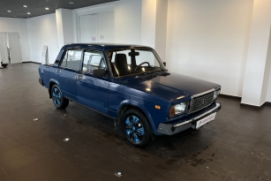 LADA 2107