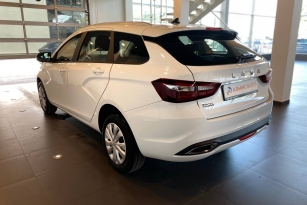 LADA VESTA