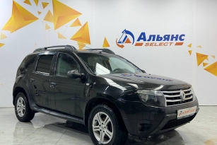 RENAULT DUSTER