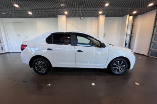RENAULT LOGAN