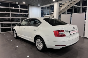 SKODA OKTAVIA