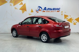 LADA GRANTA