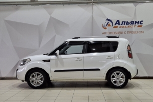 KIA SOUL