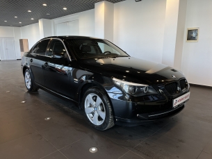 BMW 525I