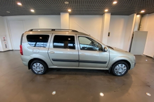 LADA LARGUS