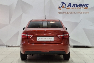 LADA VESTA