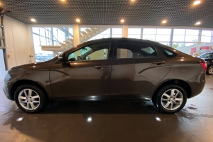 LADA VESTA