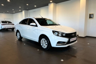 LADA VESTA
