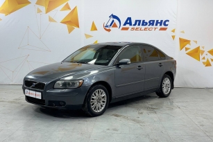 VOLVO S40